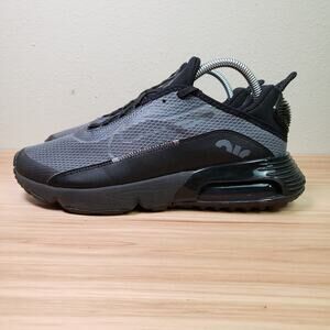 Nike Kids Size 7Y Air Max 2090‎ Athletic Sneaker Anthracite Black Gray Sporty